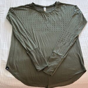 Relaxed Athletic Leisure Top